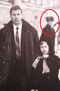 Ксюша Собчак и сочная отбивная