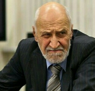 Что будет, если рубануть человека мечом