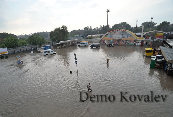 Ураган и потоп в Луганске