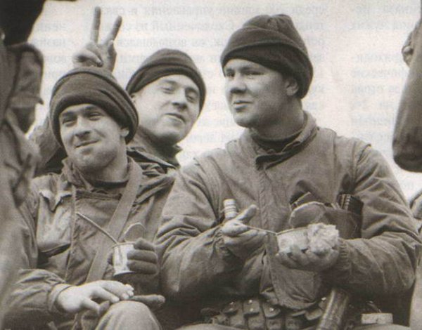 Разведчики! В атаку?...