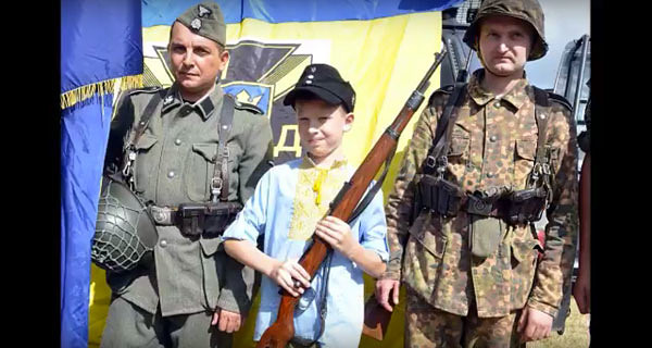 Во Львове снесли Монумент славы в честь советских воинов