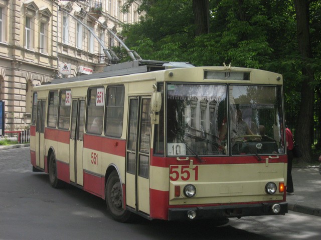 Игра на ЯПе: Угадай АВТО-3