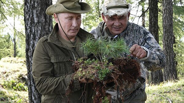 Министр обороны РФ Сергей Шойгу сообщил о приближении сил НАТО к российской границе