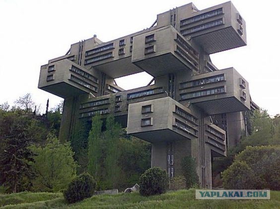 Интересные дома