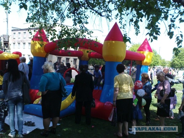 Первомайская монстрация 2013