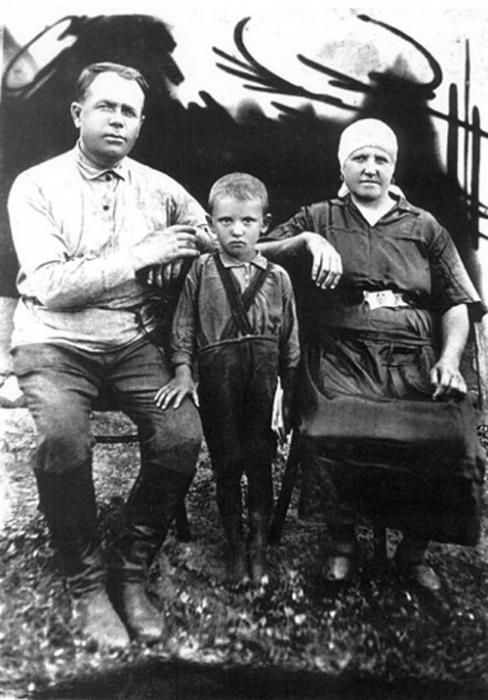 История в фотографиях