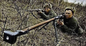 Сибиряк снял все деньги со счета в «Альфа-Банке» и заметил странное совпадение: у его машины оказалось проколото колесо