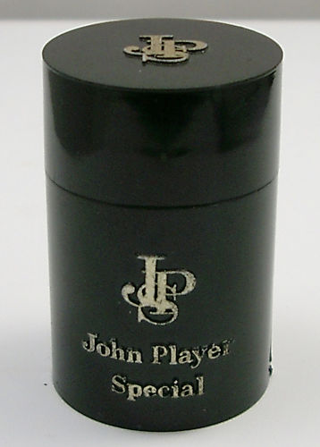 Мало кто помнит, какие сигареты кроме Marlboro были самыми дорогими в СССР