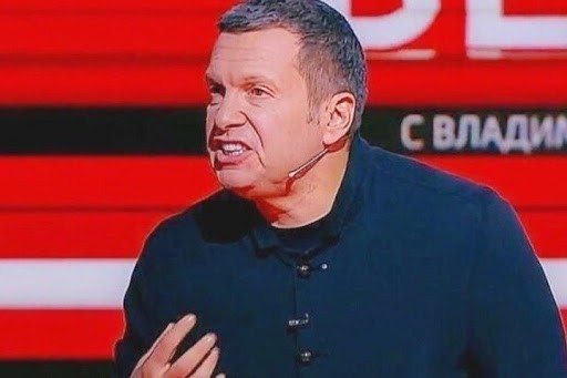 Яростная машина для убийств, которая хочет вас сожрать и миленький питбуль