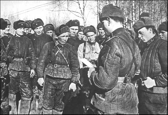 Военная форма солдат и офицеров Второй мировой войны