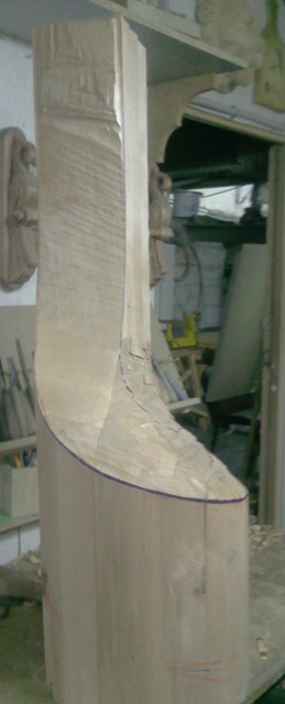 Изготовление заходного столба на лестницу