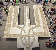На Украине новый уровень идиотизма и деградации сознания. Предложили поставить памятник акуле под названием "Борец с русскими"