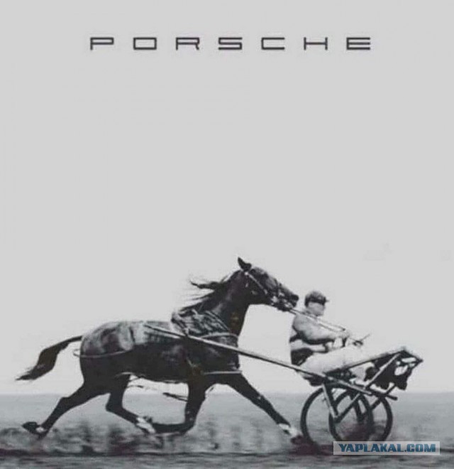 Блогер заметил интересную особенность логотипа Porsche на фирменных дисках компании
