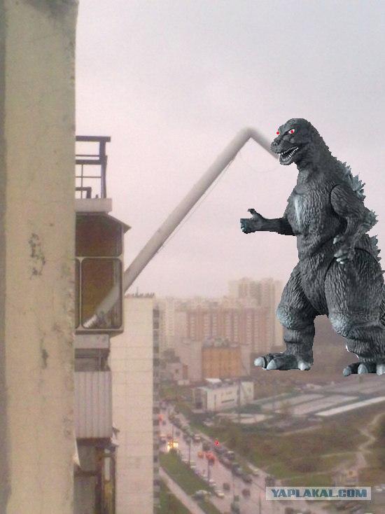 НВО - труба над балконом