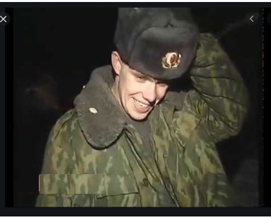 В Пскове военный случайно расстрелял из пушки боевой машины торговый центр