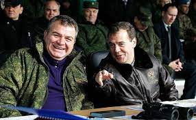 Замначальника отдела управления имуществом "Росавтодора" скончался после новостей об отставке Старовойта с поста министра транспорта.