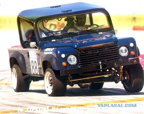 Land Rover только внедорожники ?