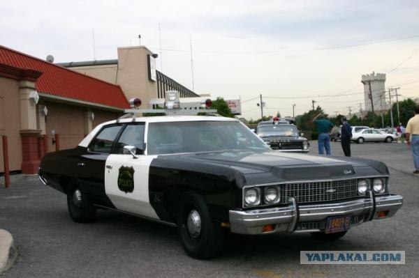 Автомобили нью-йоркской полиции