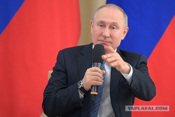 Путин выступил с предложением о сокращении добычи нефти