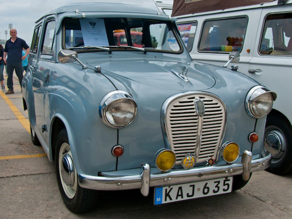 Лица вокруг нас...