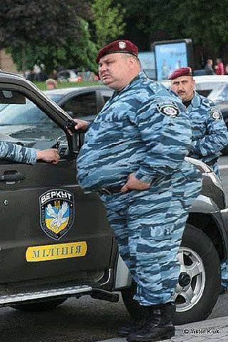 Вежливо и сердито