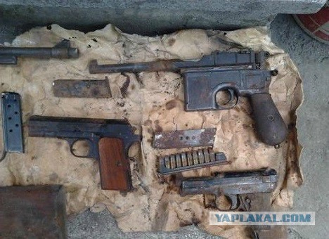 Тайник в заброшенном доме!