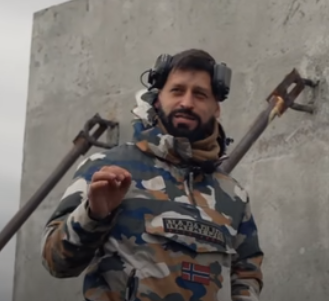 Гена Букин, ты ли это?