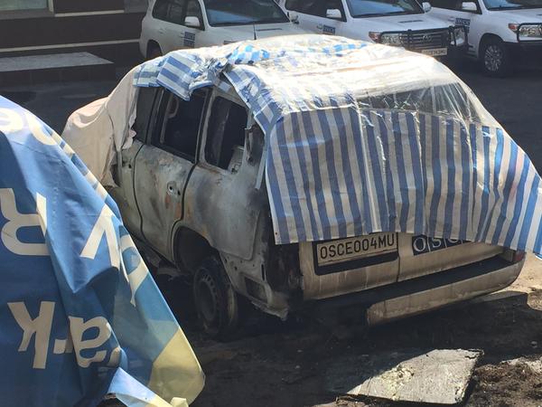 В Донецке подожгли машины ОБСЕ