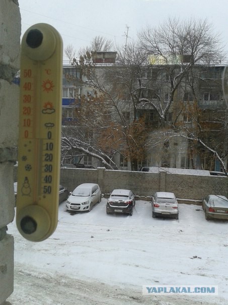 А из нашего окна...