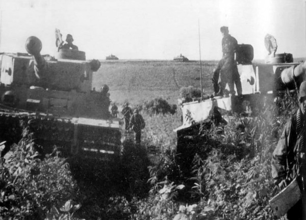 2.SS-Panzer Division "Das Reiсh" в хуторе Яхонтов под Белгородом: 5 июля 1943 г, 6 часов утра