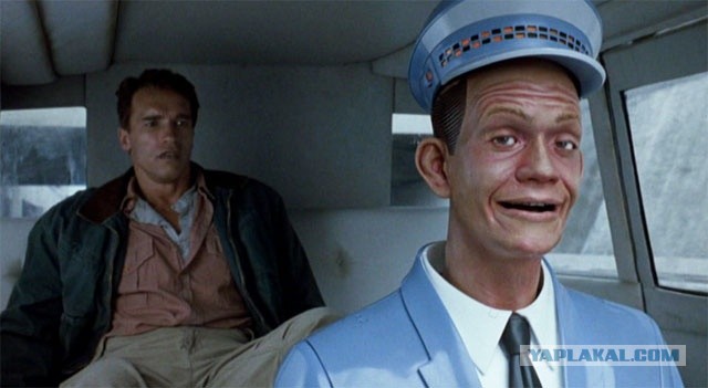 Первый взгляд на CyberCab роботакси Илона Маска