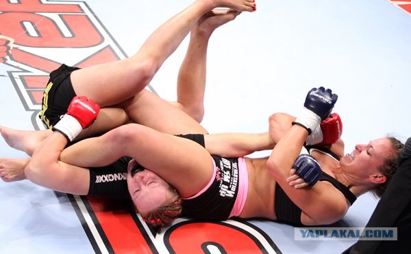 Девушки-бойцы MMA (фото)