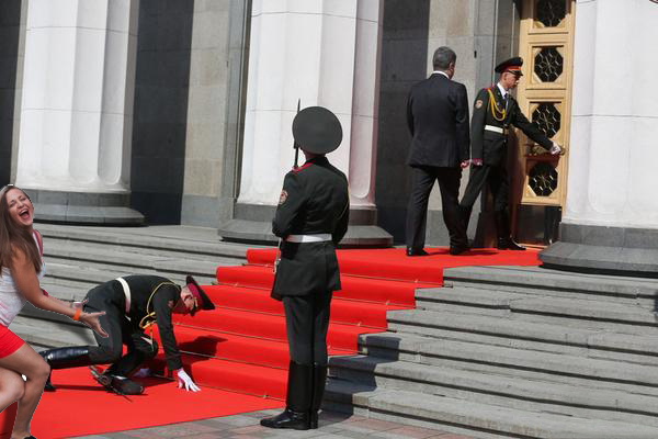 Фотожаба: чего-то хочется....