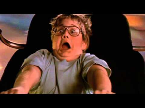 Смешные лица людей на экстремальных аттракционах