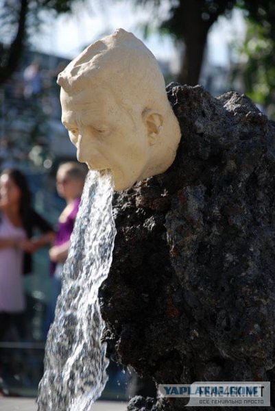 В сети появилась татарская пародия на «лабутены»