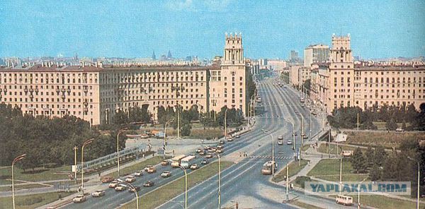 Про Москвичей