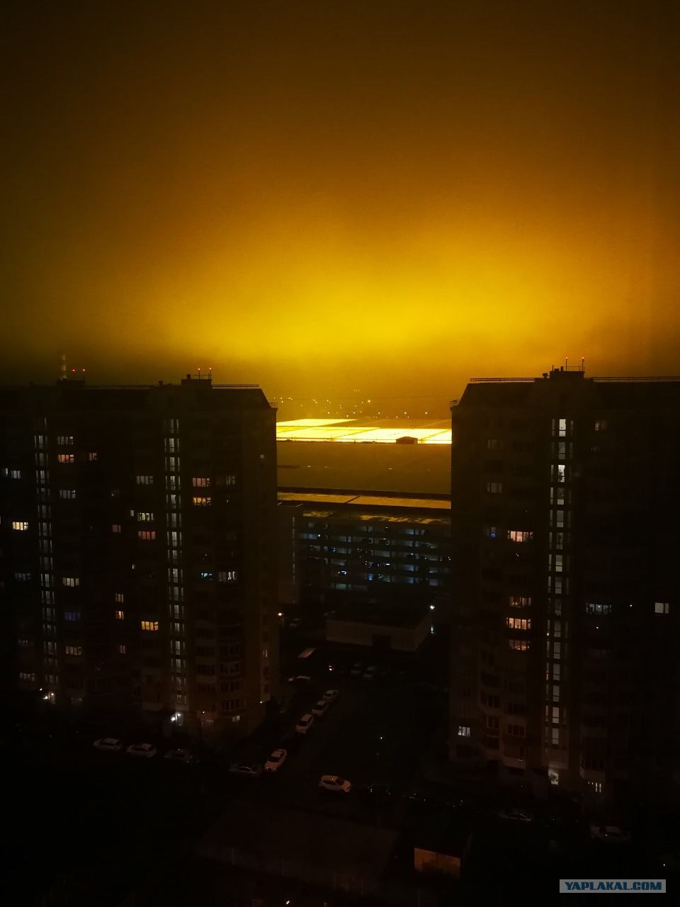 Электросталь небо желтое