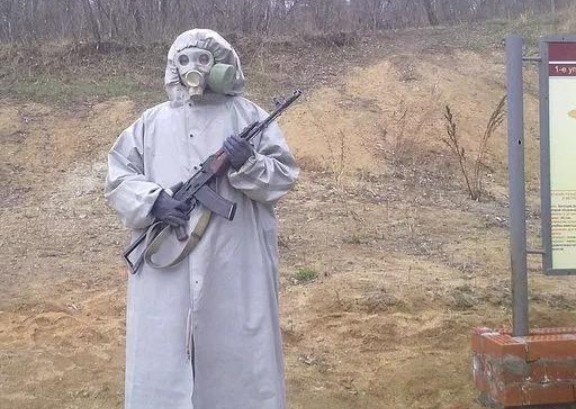 А давайте в честь праздника, выкладывать свои армейские фотки уважаемые яповцы