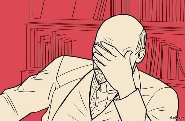 В Киеве разрушили памятник Ленину!