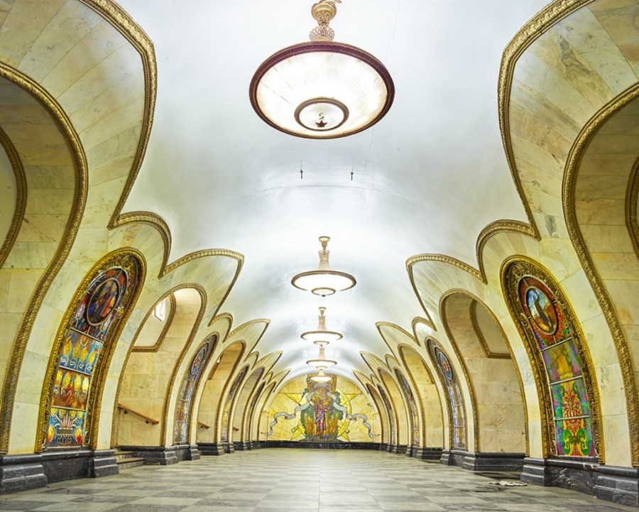 чем поразили иностранцев фотографии пустых станций метро. Смотреть фото чем поразили иностранцев фотографии пустых станций метро. Смотреть картинку чем поразили иностранцев фотографии пустых станций метро. Картинка про чем поразили иностранцев фотографии пустых станций метро. Фото чем поразили иностранцев фотографии пустых станций метро