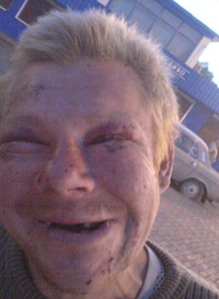 Лучше выпить водки литр, чем лизать... хотя подождите, не все так однозначно!