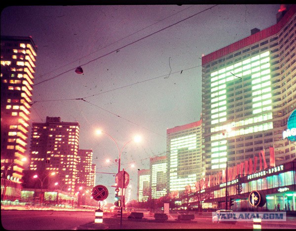 Арбат. Просто Арбат. Тот ещё, старый