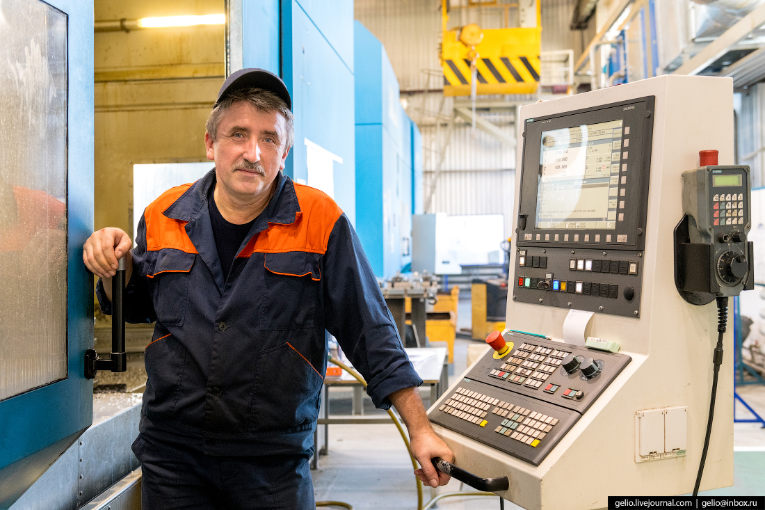 завод дмз демихово демиховский машиностроительный. ммп чернышева цех. завод трансмаш москва. орский машиностроительный завод спецодежда.