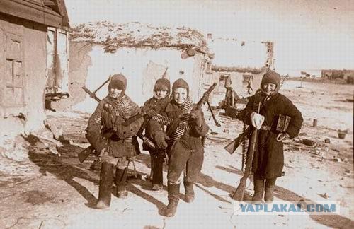 Фотографии второй мировой, многие цветные (фото)