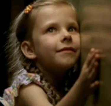 Лиза Арзамасова отмечает 30-летие