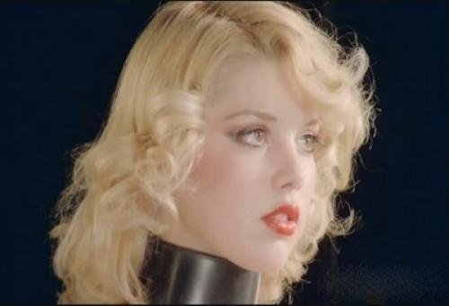 Топ-25 самых сексуальных порноактрис 2014 года