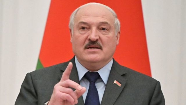 Лукашенко заявил, что через два года в России появится белорусский порт