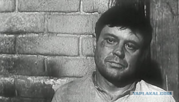28 апреля родился Донатас Банионис