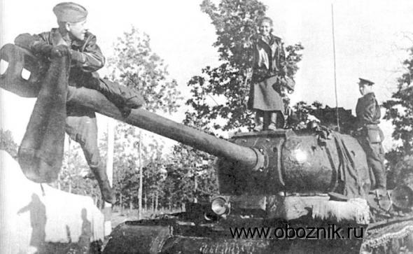 Экипаж машины боевой. Семья Бойко.
