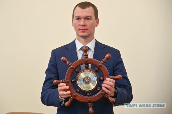 Нейросеть нарисовала 19 портретов российских городов
